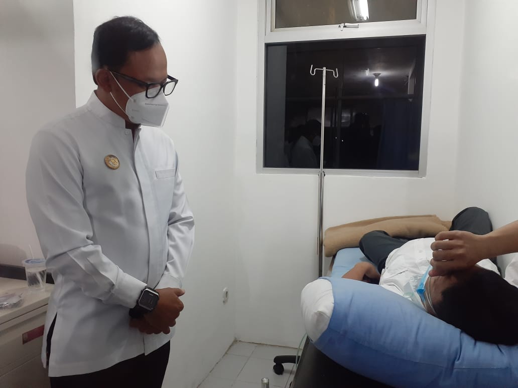 Waduh! Usai Disuntik Vaksin, Pegawai RSUD Alami Pusing