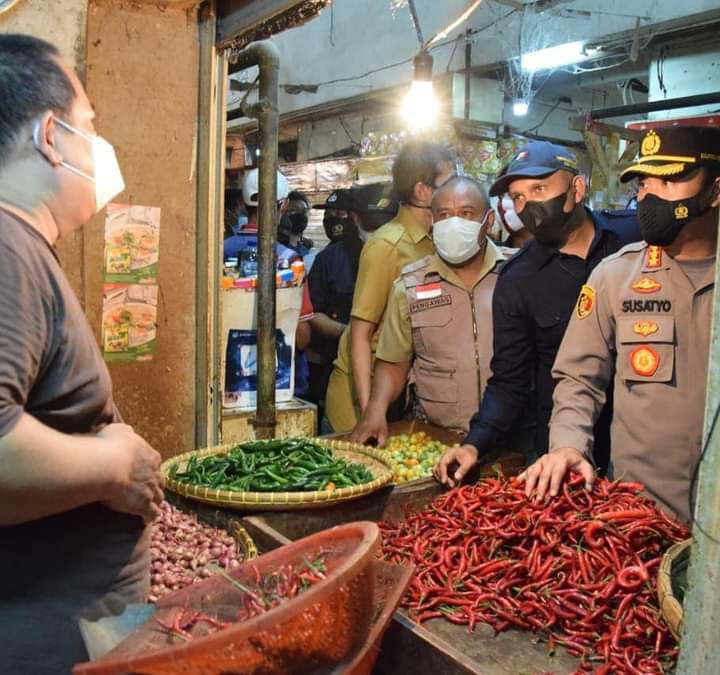 Wah! Tak Sanggup Beri Konpensasi Pedagang, PPJ Kembali Buka Pasar