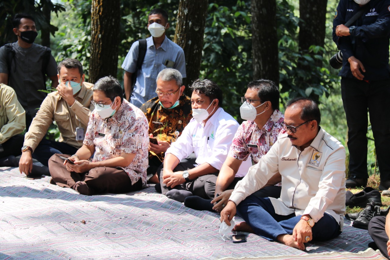 Panja Komisi IV DPR RI Kunjungi Suaka Elang Cijeruk