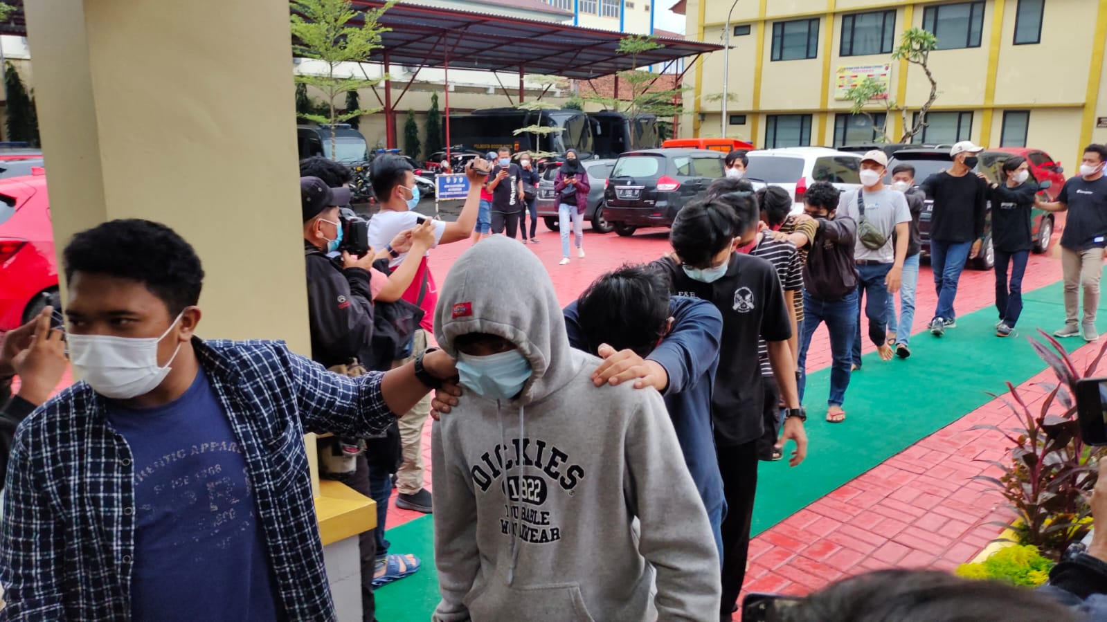 Serang Warung Kelontong, Sekelompok Pemuda Diciduk Polisi