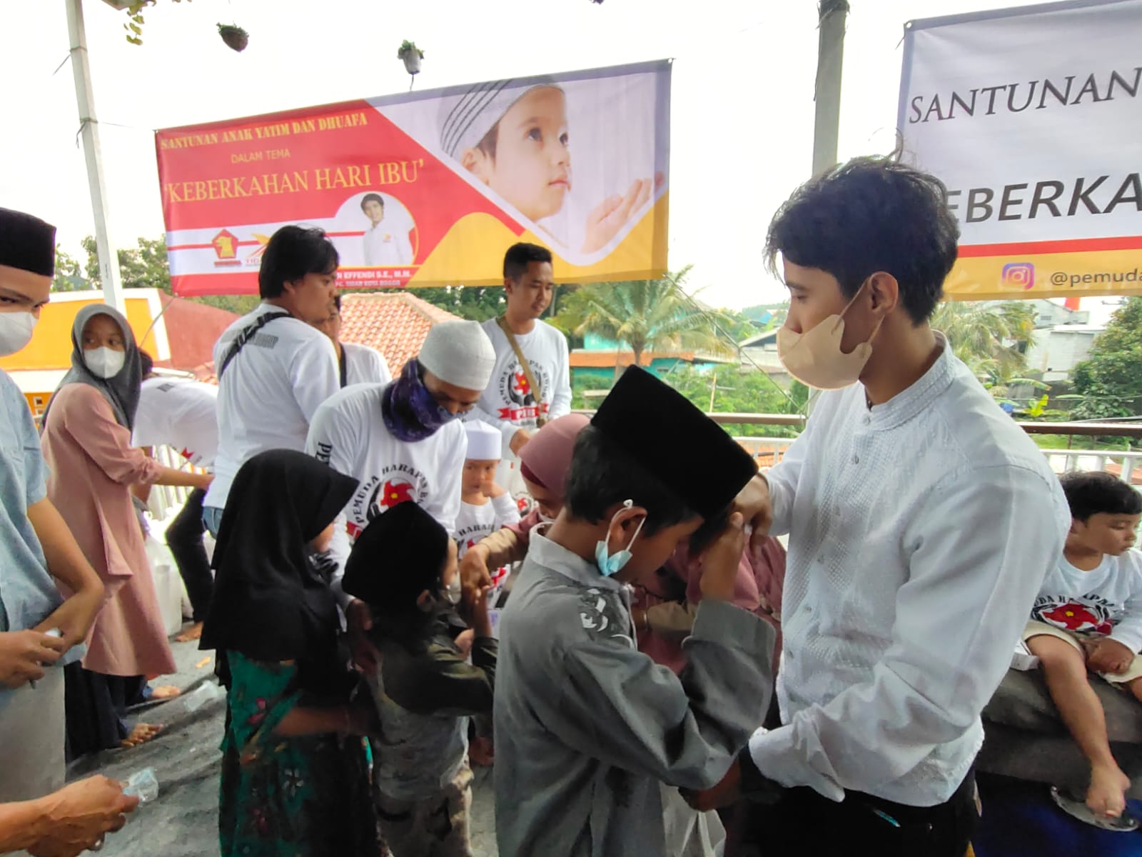 Bersama PHB, TIDAR Kota Bogor Santuni Anak Yatim dan Dhuafa