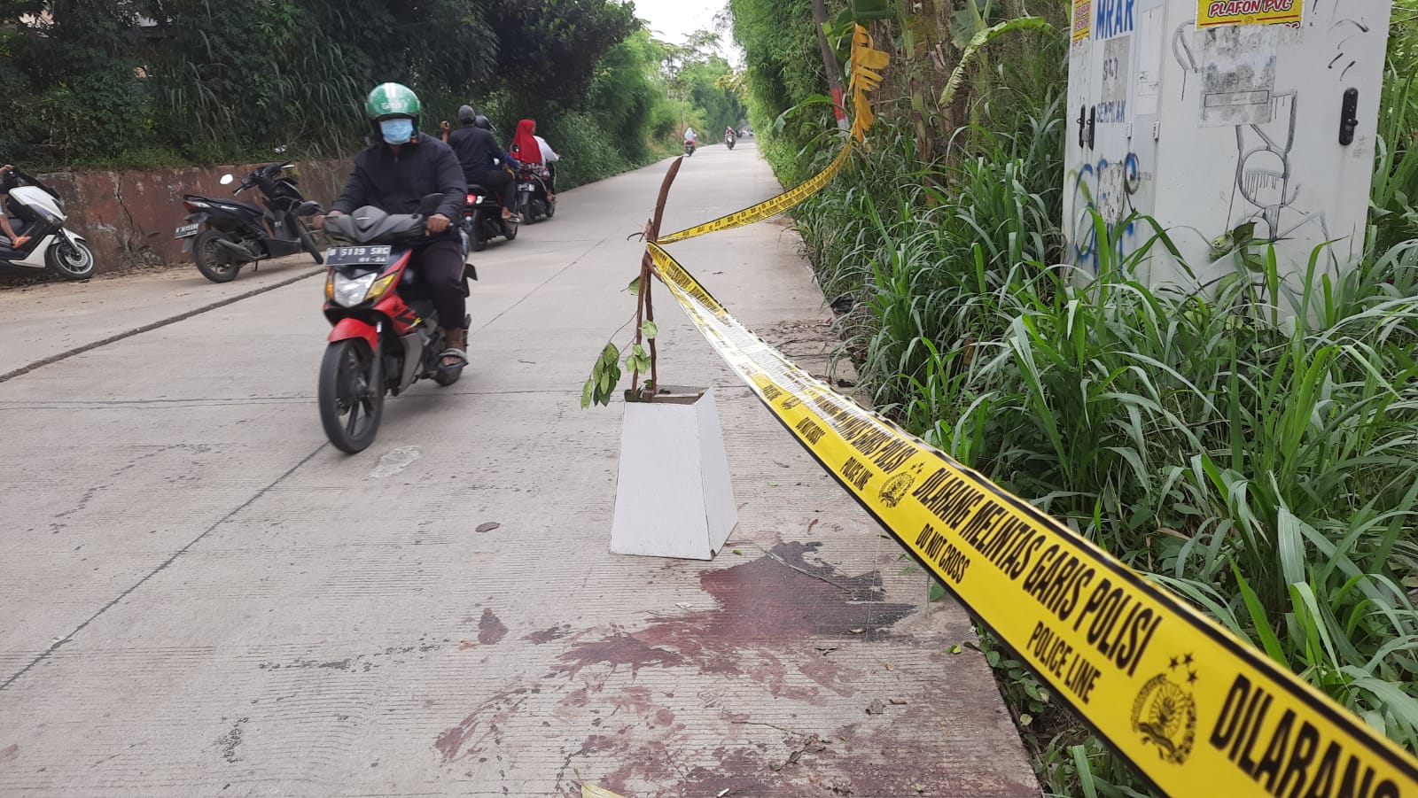 Sadis! Aksi Begal Tebas Pemilik Motor Hingga Tewas