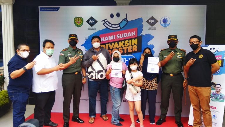 Danrem 061/Suryakancana Tinjau Vaksinasi Yang Digelar Perumda Tirta Pakuan