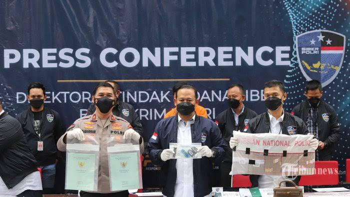 Pemberantasan Mafia Trading Ilegal Dinilai Tingkatkan Publik Trust Polri, Dirtipidsiber Banjir Apresiasi