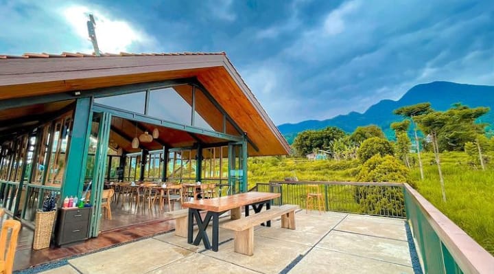 Temukan Kenyamanan Yang Sempurna di Resort & Resto Langit Teduh Tamansari