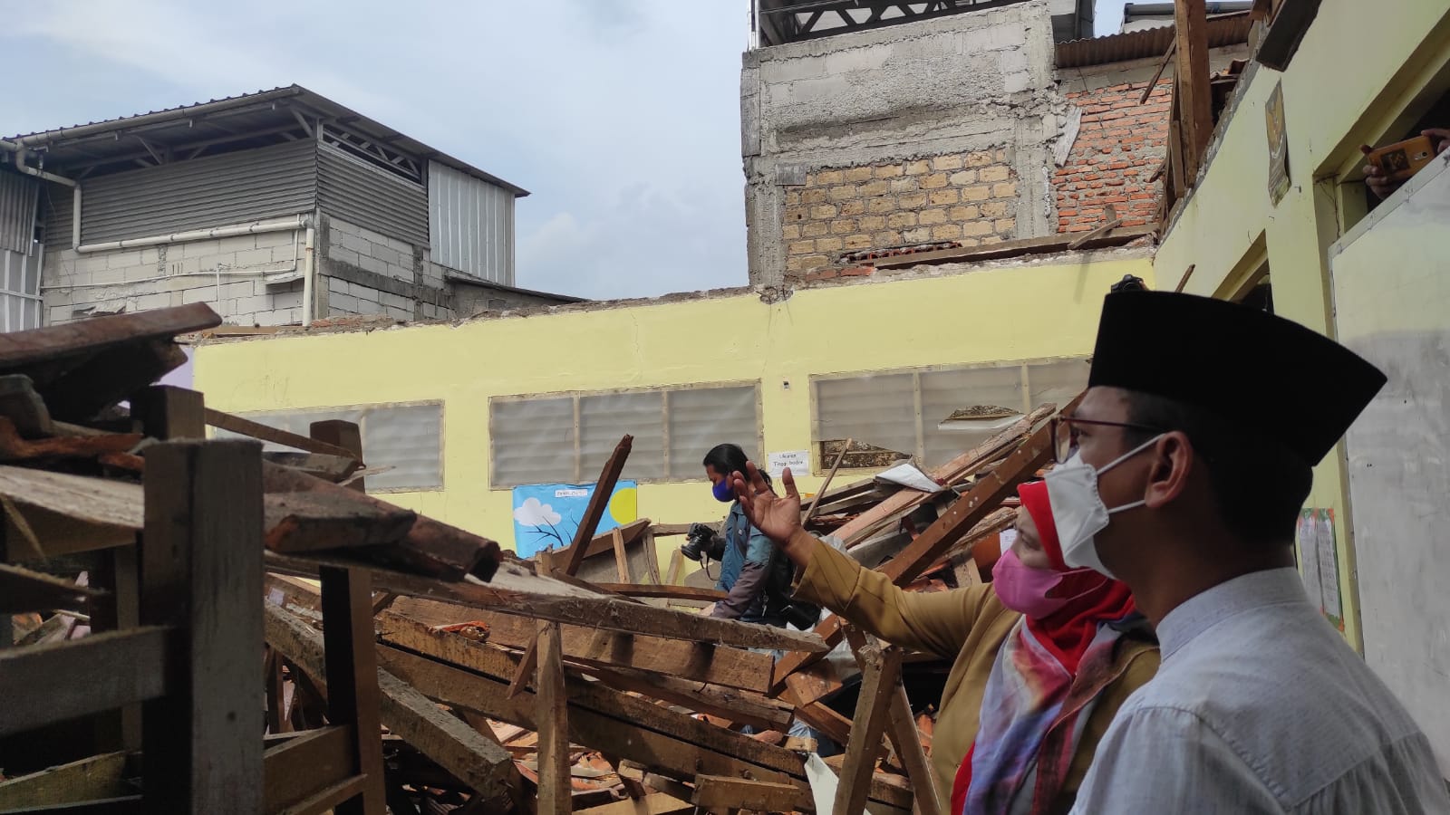 Setelah Ambruk, Disdik Plot Anggaran Rp600 Juta Untuk SDN Ciheuleut