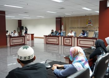 Belum Digaji, Puluhan Karyawan Perumda Trans Pakuan Ngadu ke Dewan