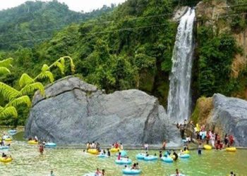 Curug Bidadari Jadi Tempat Favorit di Bogor