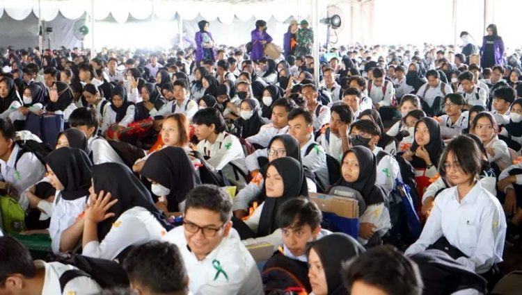 Ribuan Mahasiswa Baru Unpak Dibekali Pendidikan Pendahuluan Bela Negara