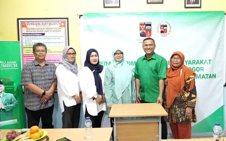 Perjuangan ASB, 11 Sekolah di Bogor Utara Dapat Meubelair Sebesar Rp1,1 Miliar