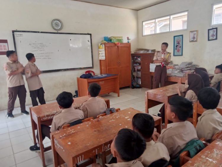 Peringati Hari Kesaktian Pancasila, SMK dan PKBM Bakti Nusa Hidupkan Kegiatan Pramuka