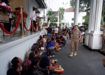 Satpol PP Kota Bogor Gelandang 26 Pengamen 