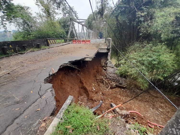 Pemkot Alokasikan BTT Rp4,6 Miliar, Untuk Perbaikan Longsor Tebing Jalan KH TB. M Falak