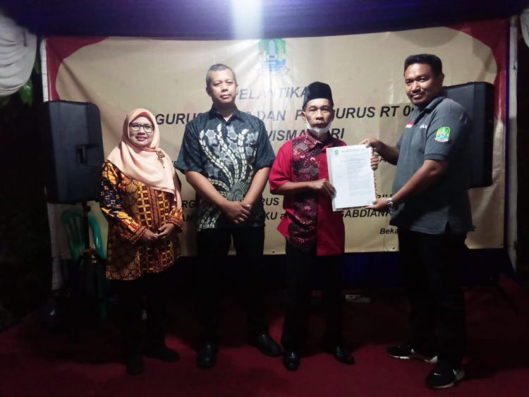 Keren! Ketua RW dan Anggotanya di Kota Bekasi Berpendidikan Tinggi