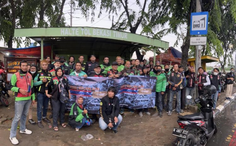 Peduli Kemanusiaan, Ojol di Kota Bekasi Galang Dana Untuk Korban Gempa Bumi di Cianjur