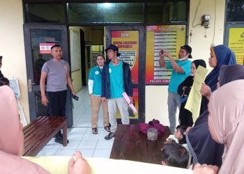 Dinilai Lamban Tangani Perkara, Polsek Tamansari di Demo Warga 