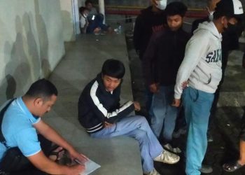 Polisi Ciduk Gerombolan Pelajar Bersenjata Tajam 