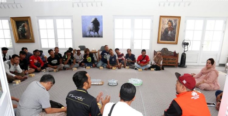 Dinilai Merugikan, Komunitas Sopir Angkot Protes Keberadaan BisKita Trans Pakuan