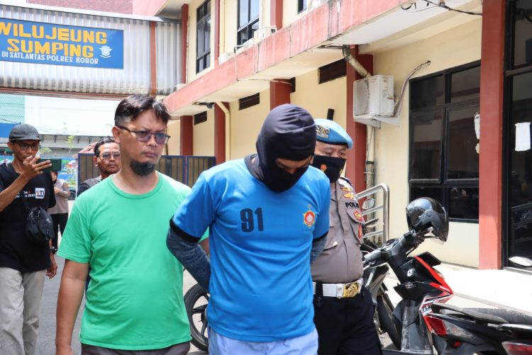 Polisi Bekuk Pelaku Pembunuhan Mayat Dalam Karung