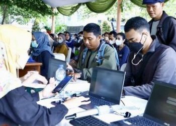 Gebyar Adminduk, Ribuan Warga Kabupaten Bogor Padati Kantor Disdukcapil