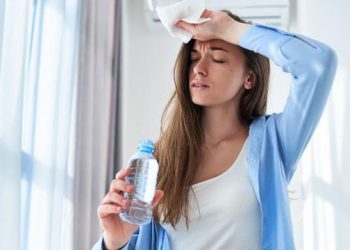 Dehidrasi Saat Puasa, Simak Tips Berikut untuk Menghindarinya