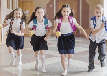 Kapan Sih Waktu Tepat Anak Masuk Sekolah? Simak Yuk!