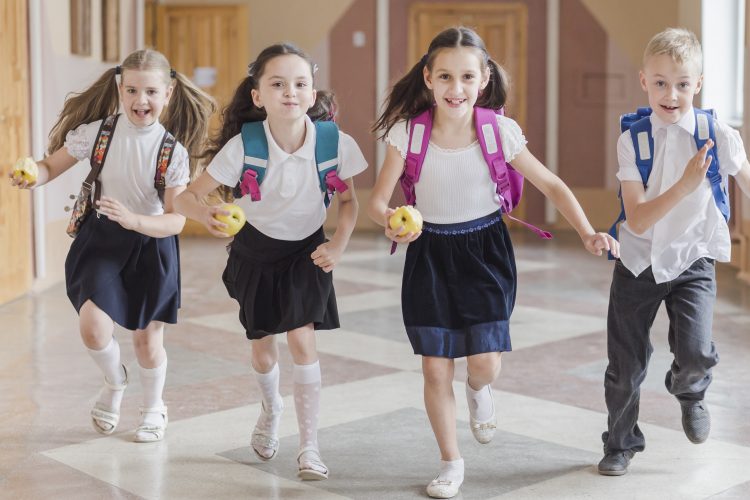 Kapan Sih Waktu Tepat Anak Masuk Sekolah? Simak Yuk!