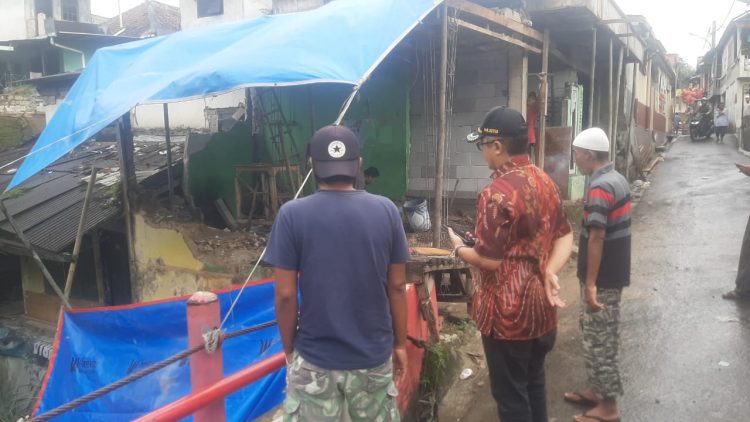 Tinjau Lokasi Bencana di Muarasari, Kang Dadang Pastikan Anggaran BSTT Segera Dicairkan