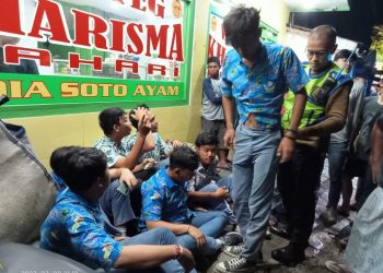 Terlibat Tawuran dan Bawa Sajam, Belasan Pelajar Digelandang Polisi