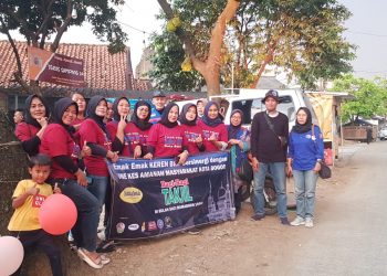 Emak-emak Keren BKD Kerja Bareng One Kes Amanah Berbagi Takjil