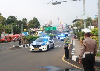 Antisipasi Kepadatan, Polres Bogor Atur Arus Lalu Lintas Kendaraan Wilayah Puncak