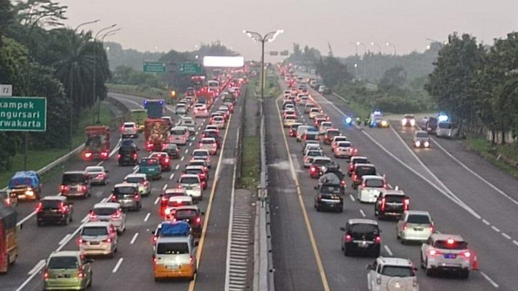 Hati-hati! Menhub Ingatkan Pemudik Hindari Kemacetan Tol
