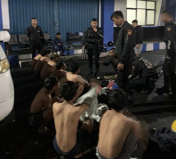 Sat Samapta Polres Bogor Tangkap 8 Anggota Gangster