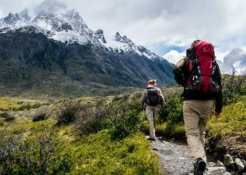Trekking, Olahraga Santai Jelajahi Titik Magis Nan Asri 