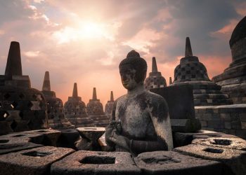 Rayakan Puncak Waisak, Semangat Umat Buddha Sangat Terasa Saat Pawai