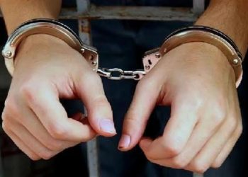 Bikin Curiga! Ambil Bungkus Rokok di Tiang Listrik, Ternyata Berisi Sabu