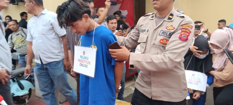 Bongkar Kasus Prostitusi Online, Polisi Tangkap Sang Mucikari