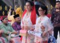 Etnik Penuh Pesona, Para Ibu Mentri Melenggok Bak Model di Istana Berkebaya