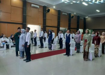 Sumpah Profesi, Alumni Polbangtan Kementan Dilantik Jadi Paramedik Veteriner