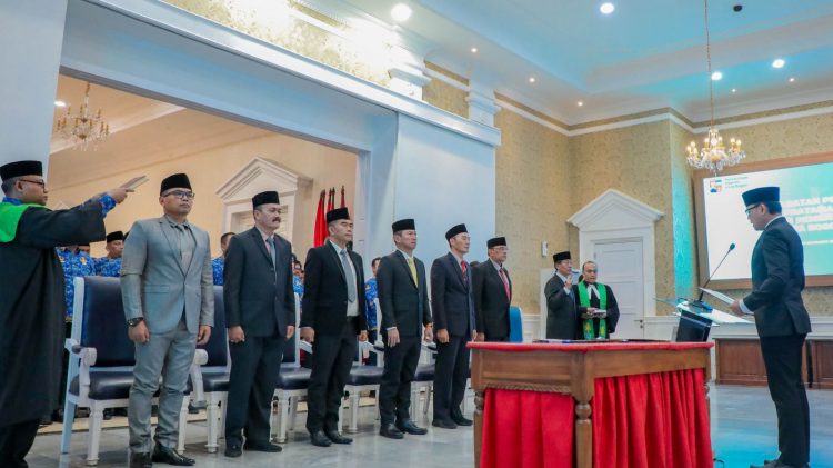 Diujung Masa Jabatan, Bima Rotasi 7 Pejabat Eselon II