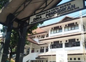 Viral! Guru di Kota Bogor Dipinta Duit dan Dipotong Gaji Saat Cuti Melahirkan