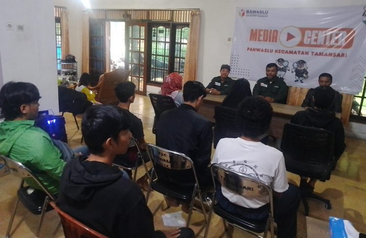 Panwaslu Kecamatan Tamansari Terima Aduan Pelanggaran Pemilu