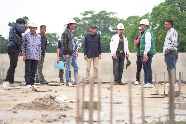 Sidak Proyek Pasar Jambu Dua, Komisi III Tekankan Usai Lebaran Harus Bisa Beroparasi
