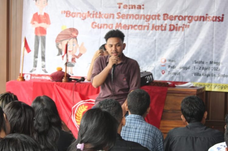 Etiket Tanpa Etika Adalah Kemunafikan!