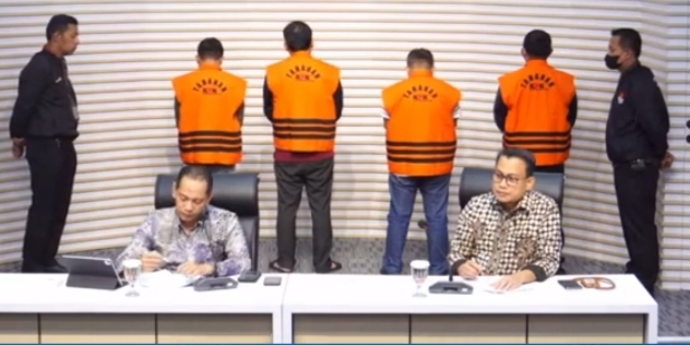 Bupati dan Anggota DPRD Labuhanbatu di OTT KPK