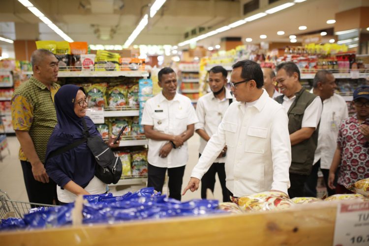 Harga Bahan Pokok Mahal, Bima Sidak Pasar Rakyat dan Pusat Perbelanjaan