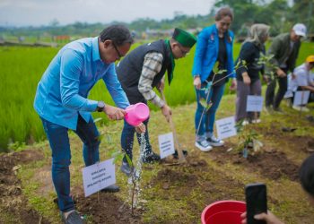Kemah Bakti HMI Tunjukan Aksi Nyata Kontribusi Untuk Warga Mulyaharja
