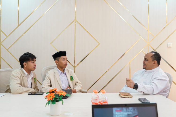 Gelar Silaturahmi Ramadhan, Santri Persis 112 dan Ketua DPRD Diskusi Soal Isu Agama Hingga Perda