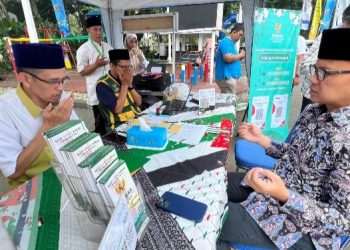 Bima Arya dan Forkompimda Tunaikan Zakat Mal di Baznas Kota Bogor