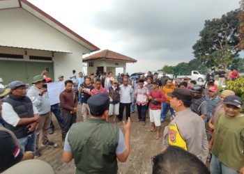 Jadi Biang Kerok Banjir Lumpur, Proyek Lapangan Golf di Kepung Warga 